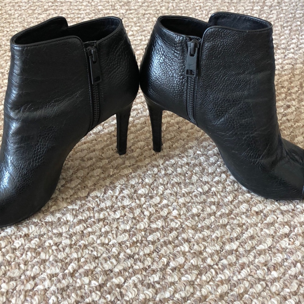 🙌🏻HP🙌🏻Gorgeous Joie Ankle Boots🙌🏻 - Picture 7 of 14
